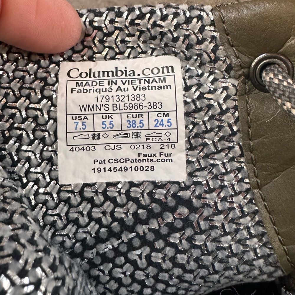 Columbia Boots Meadows Shorty Omni Heat 3D Winter In Army Green Mid Calf - Picture 8 of 9